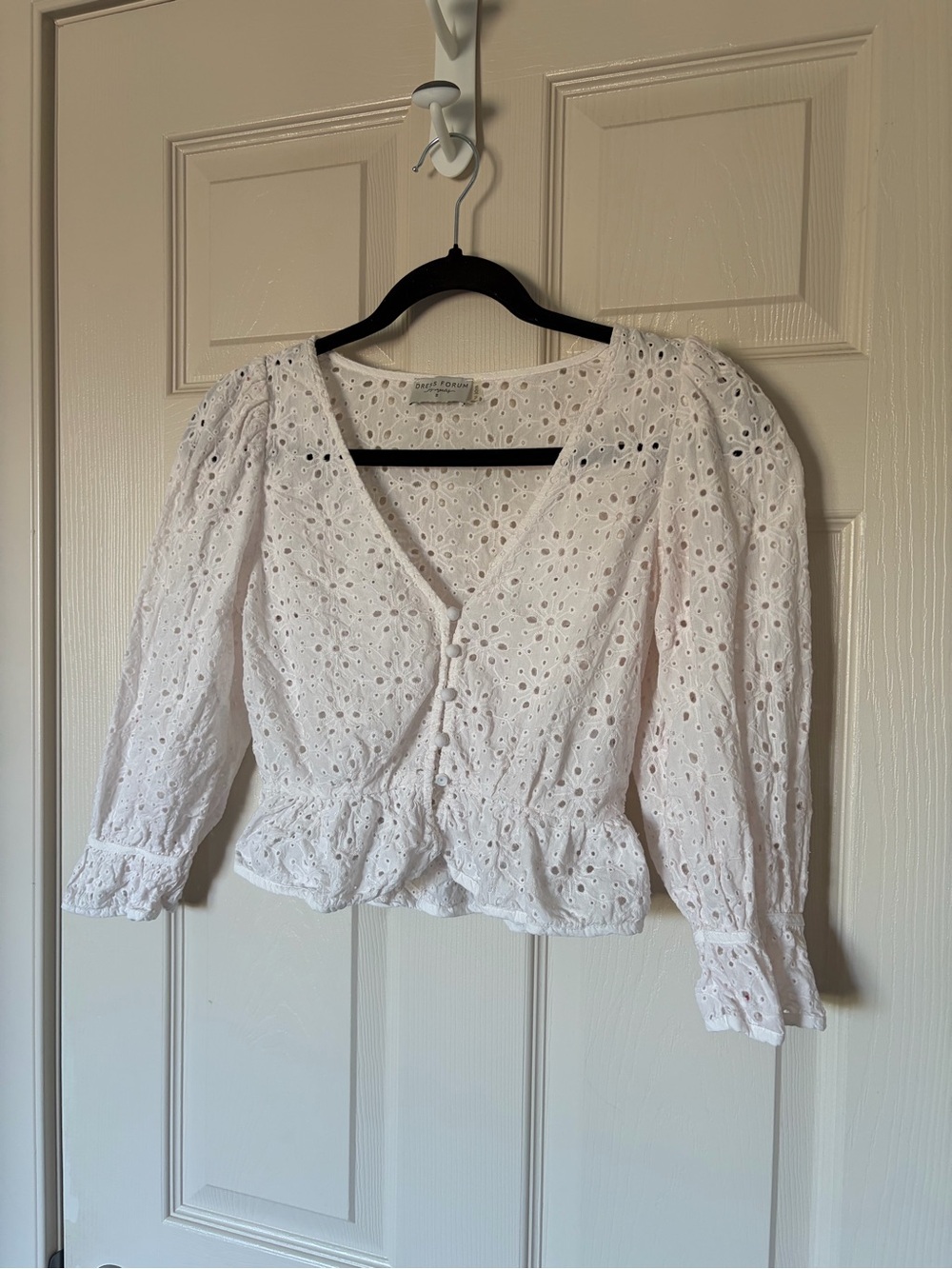 🎉 DRESS FORUM - White 100% Cotton Top - SMALL